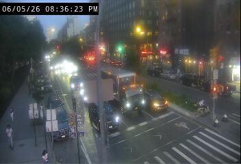 Allan St (1 Ave) Houston St (B)
