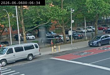 3 Ave 114 St