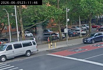 3 Ave 114 St