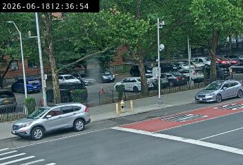 3 Ave 114 St